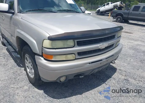 2004 Chevrolet Tahoe Z71 from USA, damaged, VIN 1GNEK13Z64R152566